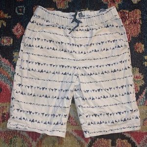 Old Navy Shark-Teeth Shorts Boys XL 14/16